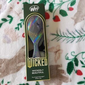 Wet Brush Wicked Beautiful Hairbrush